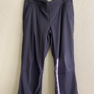 Lululemon Dog Runner pants size 10